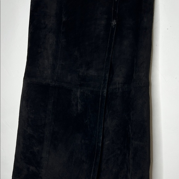 Forenza Asymmetrical Front Wrap Black Suede Skirt Midi Size 8 Fall Winter - Picture 9 of 12